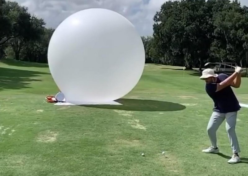 Golfer kupio meteorološke balone samo da bi ih probušio