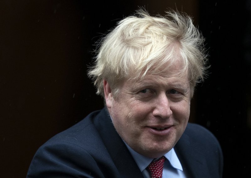 Boris Johnson negativan na testu za koronavirus