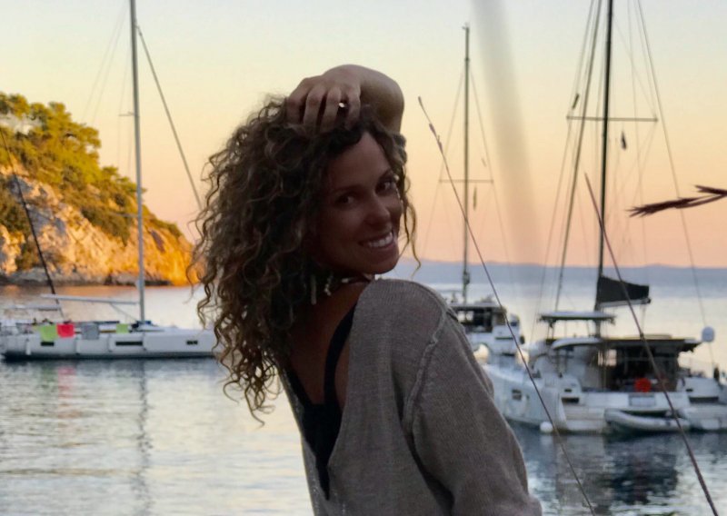 Do jučer je guštala na moru: Natali Dizdar se fotografijom s omiljenog mjesta oprostila od ljeta