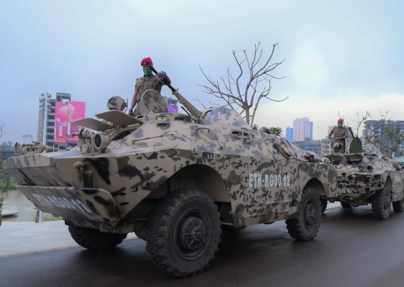 Etiopija proglasila izvanredno stanje, snage Tigraja osvajaju teritorij