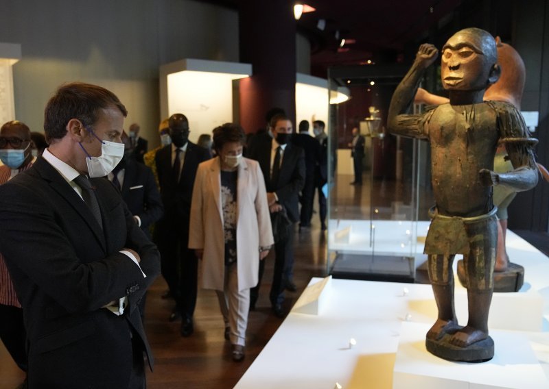 Francuska vraća Beninu blago koje je opljačkala prije 130 godina