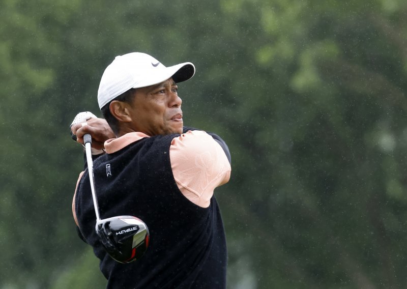 Pričalo se kako Tiger Woods propada?! A kad tamo, on u 12 mjeseci dok nije ni primio palicu, zaradio skoro 70 milijuna dolara