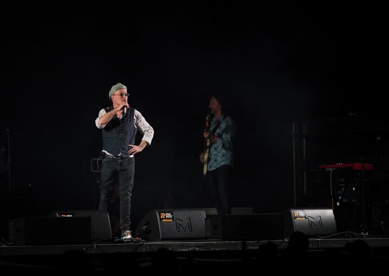 [FOTO]Gibboni održao spektakularni koncert u Banjoj Luci