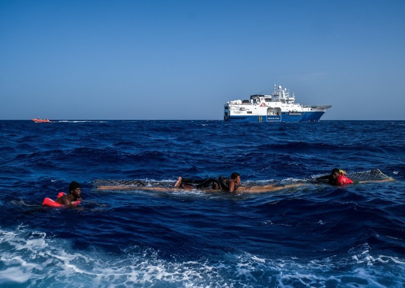 Tuniška obalna straža izvukla tijela 15 migranata kod Mahdije