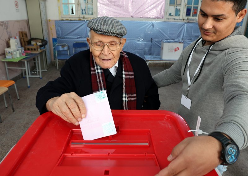 Nevjerojatno: Izlaznost na izborima u Tunisu manja od stope inflacije