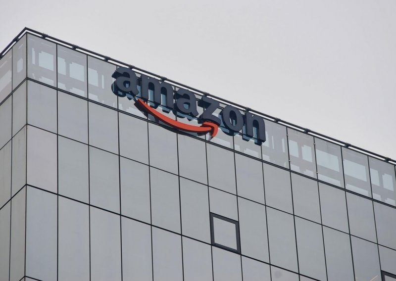 Amazon kreće u bitku s Muskom: Do 2024. planiraju lansirati prve internetske satelite