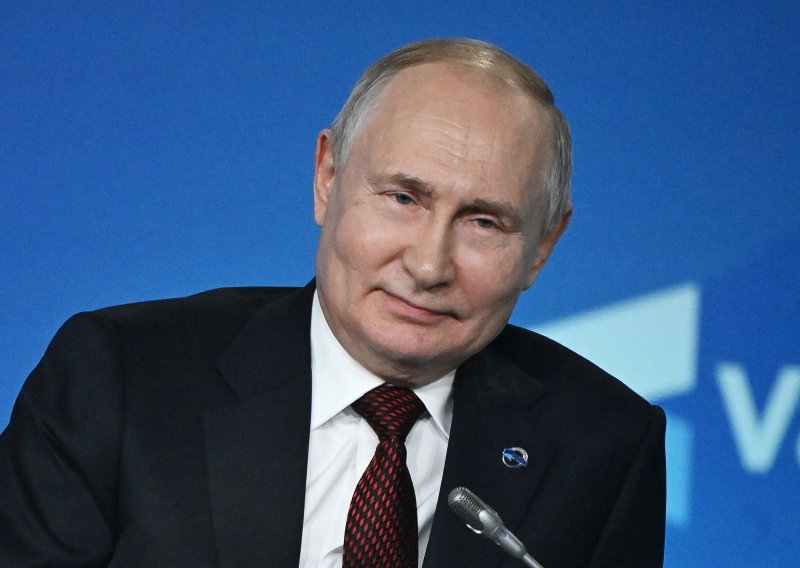 Putin prvi put od tjeralice ICC-a otputovao u inozemstvo