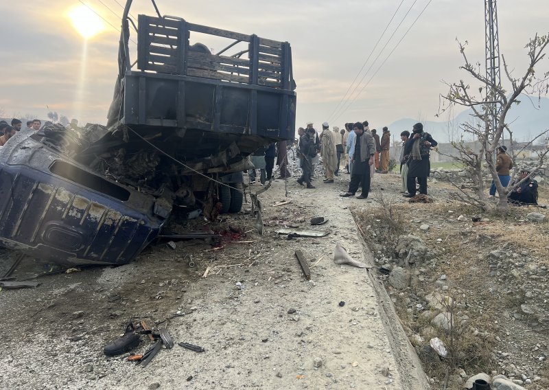 Pakistanski talibani napali kampanju cijepljenja, ubili pet policajaca