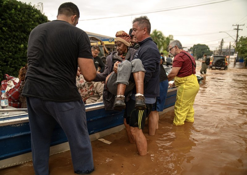 Broj mrtvih u jakim kišama u Brazilu popeo se na stotinu