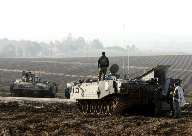 Izrael šalje rezerviste u Gazu