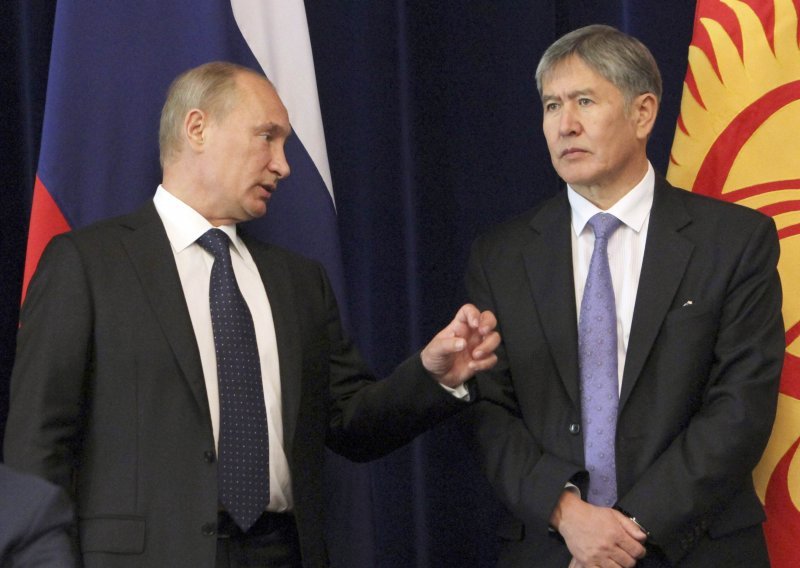 Rusija i Kirgistan potpisali sporazum o ostanku ruske vojske