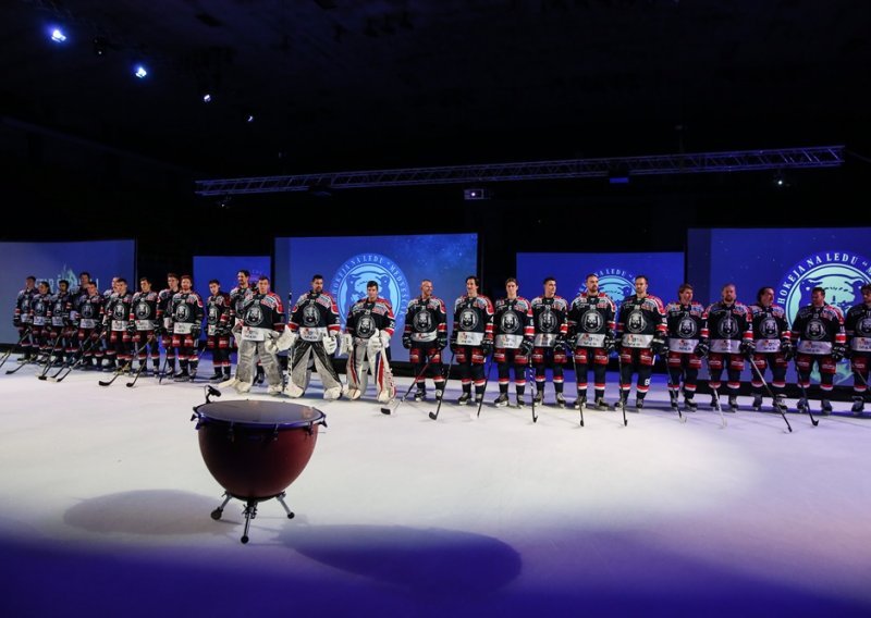 Spektakularno predstavljanje momčadi Medveščaka za EBEL ligu